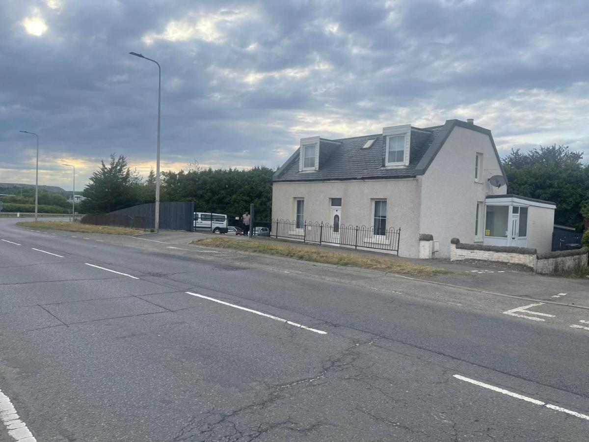 4 Bed Bungalow Near Airport Édimbourg Extérieur photo