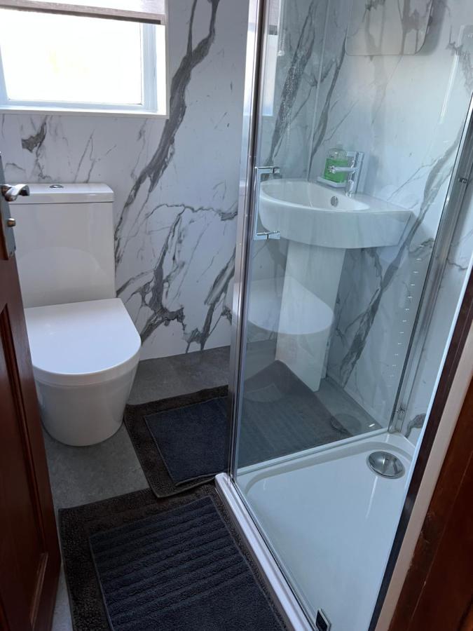 4 Bed Bungalow Near Airport Édimbourg Extérieur photo